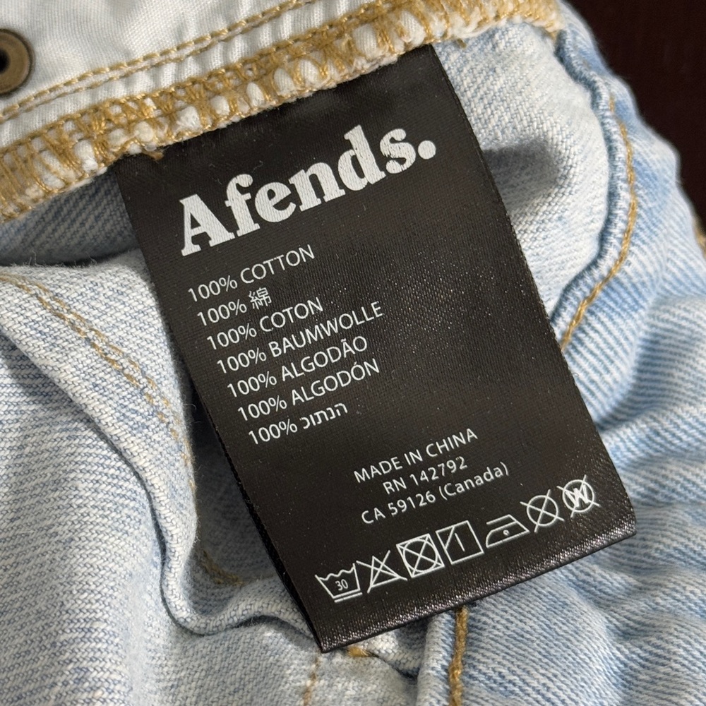 Afends Shelby 8 High Waist Ankle Jeans in Light Wash - Picture 11 of 12